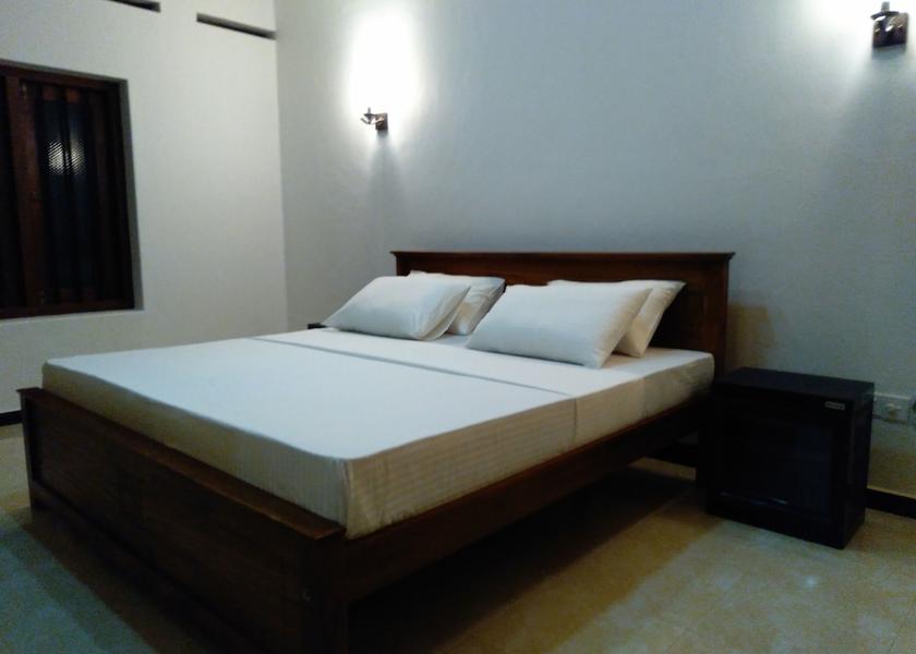Matara District Weligama Room