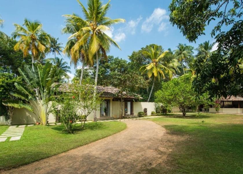 Matara District Weligama Room