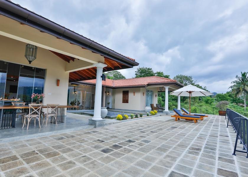 Central Province Digana Exterior Detail