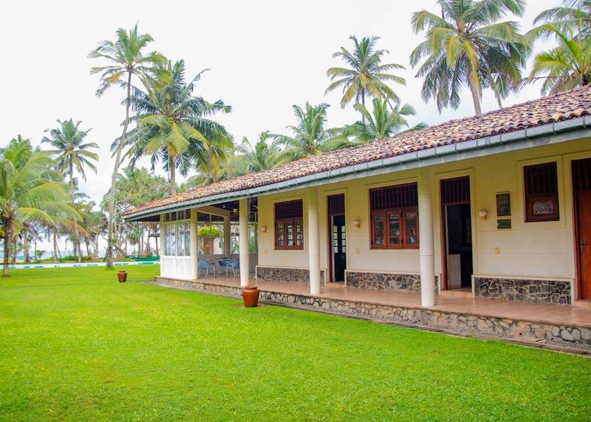 Galle District Balapitiya Exterior Detail