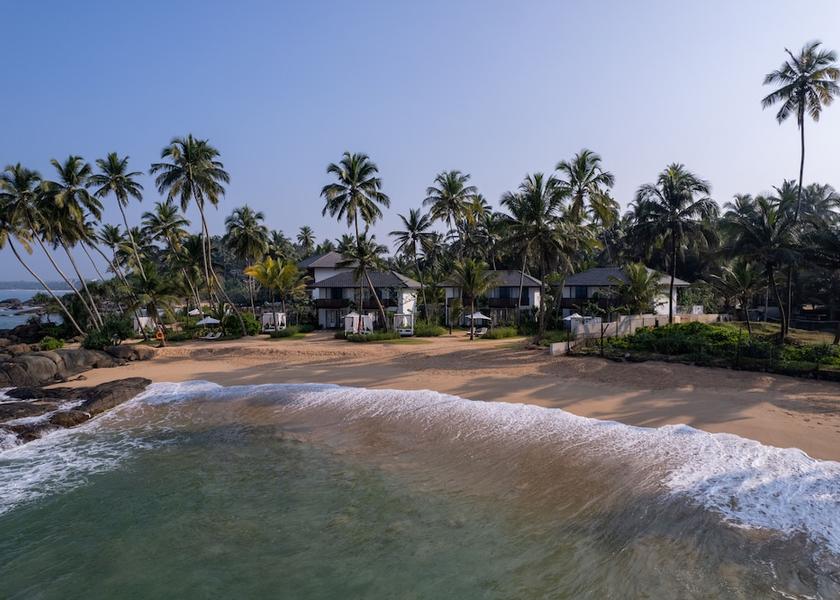 Galle District Ahungalla Bar