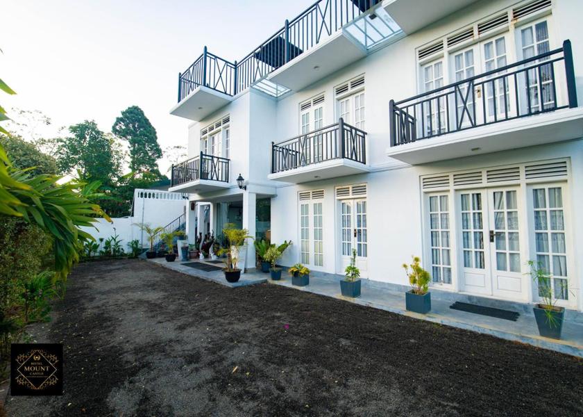 Central Province Hatton Exterior view