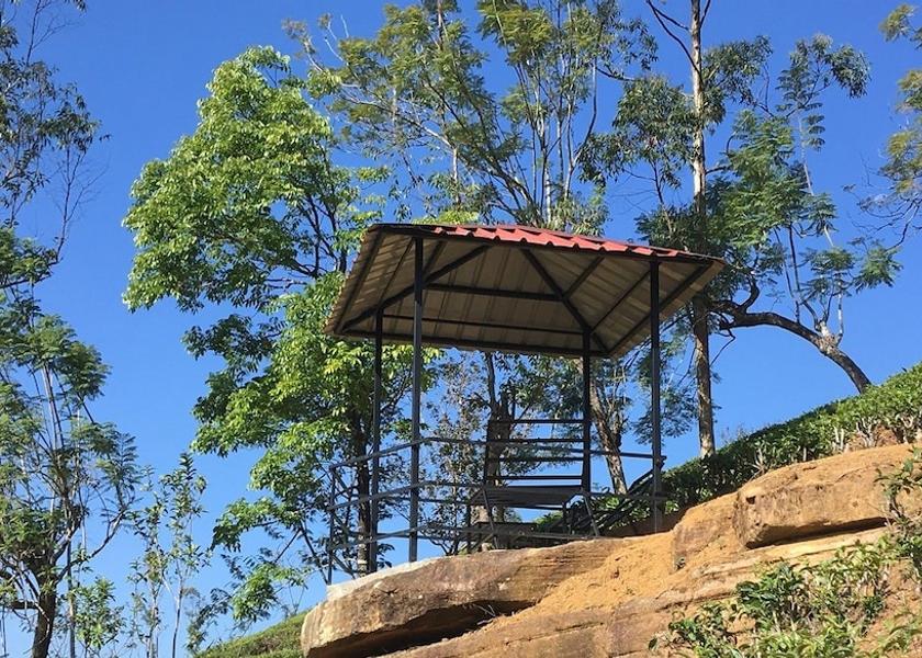 Central Province Hatton Sundeck