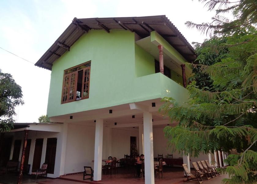 Polonnaruwa Polonnaruwa Exterior Detail