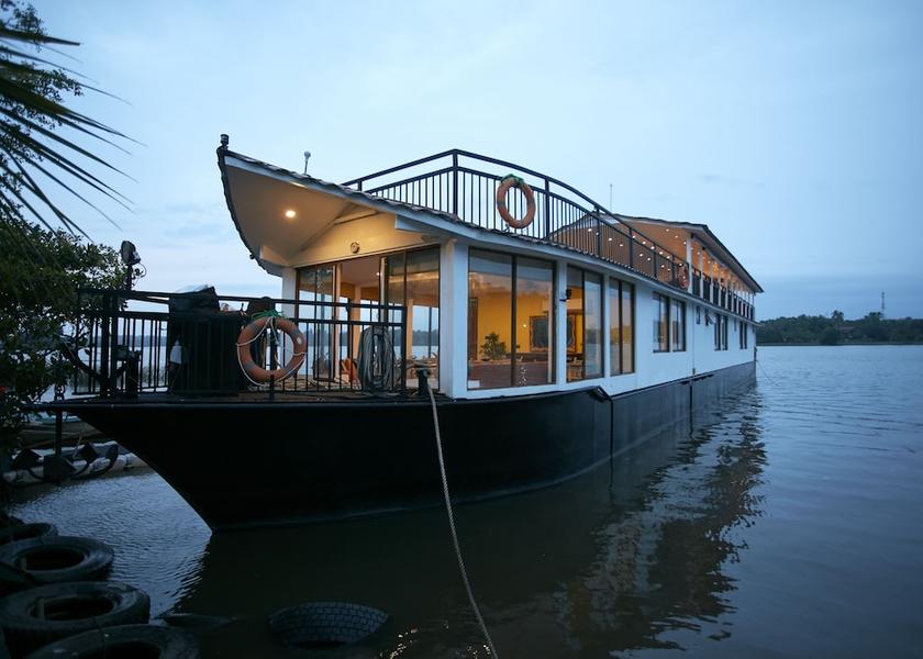 Colombo District Piliyandala Facade