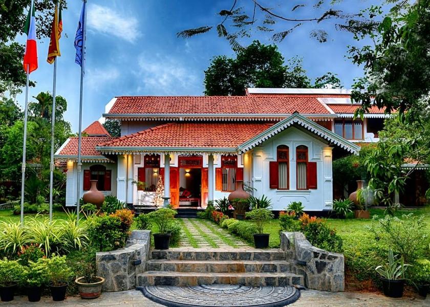 Colombo District Piliyandala Exterior Detail