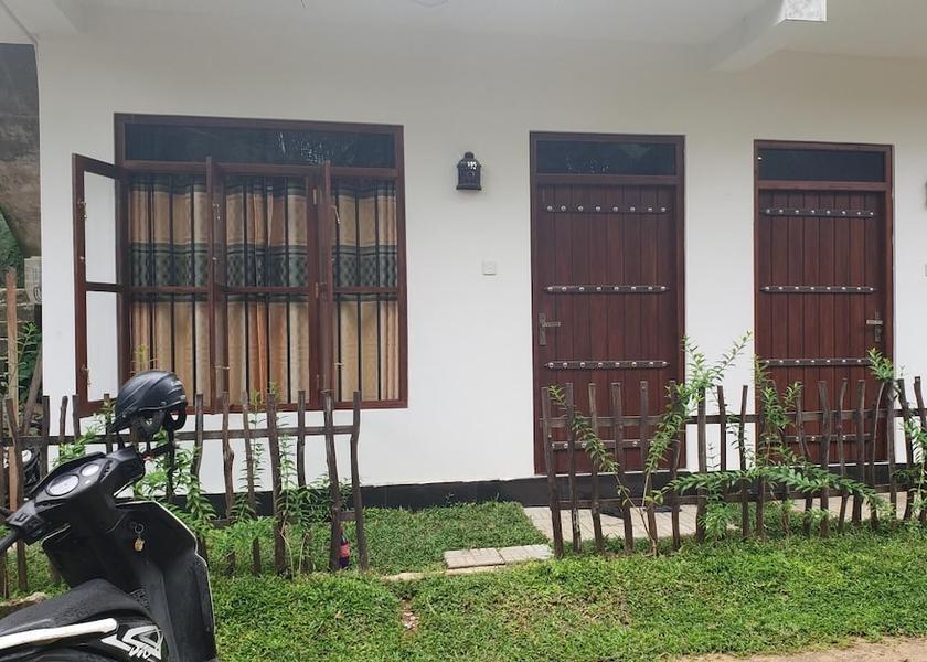 Matara District Mirissa Exterior Detail