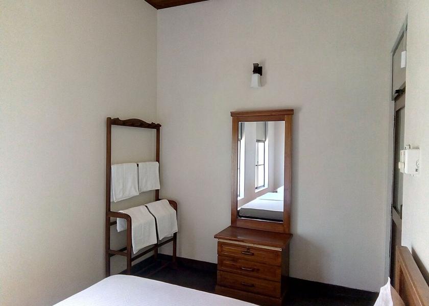 Southern Province Kirinda Room