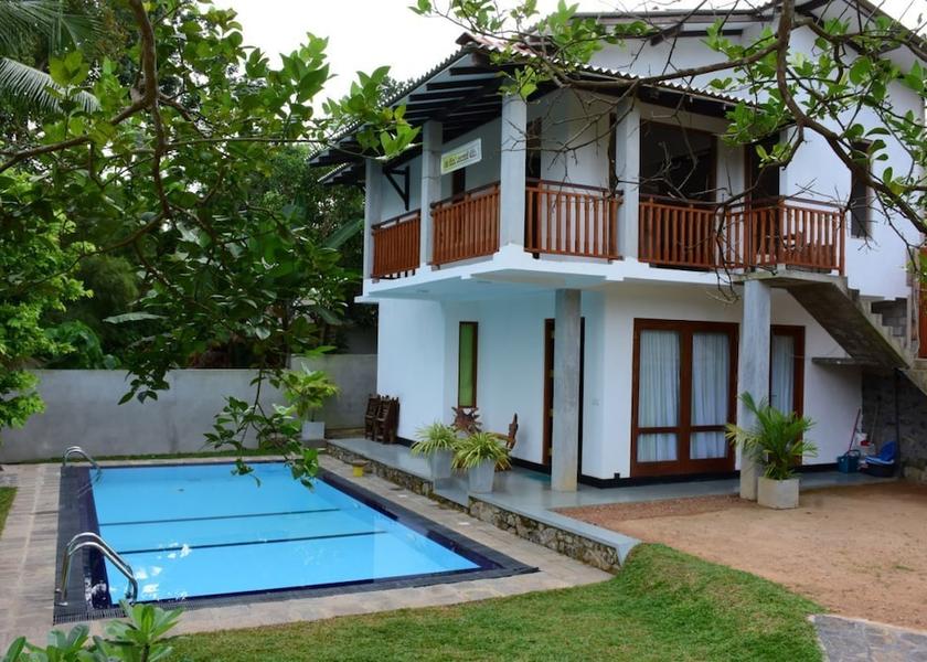 Galle District Hikkaduwa Facade