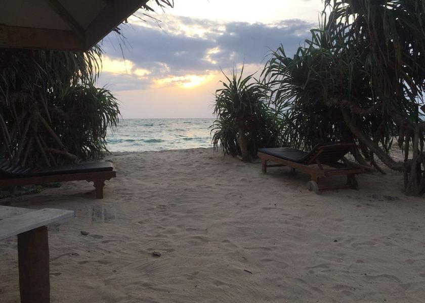 Galle District Hikkaduwa Beach