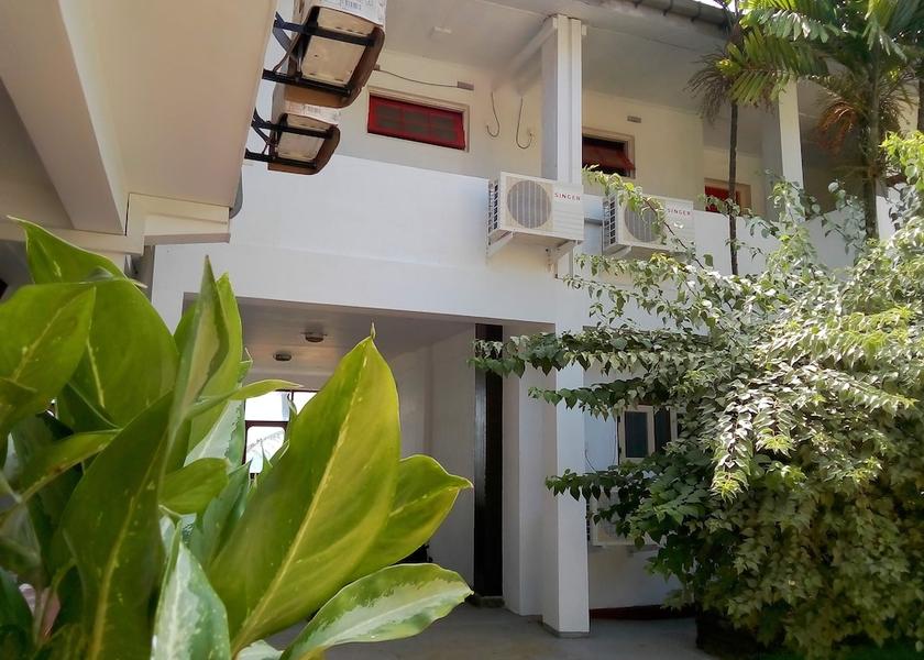 Galle District Hikkaduwa Facade