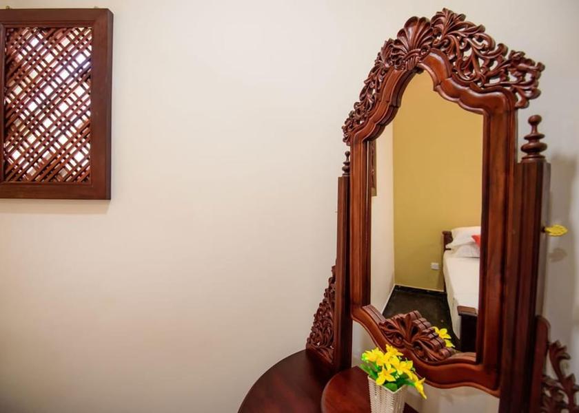 Galle District Hikkaduwa Interior Entrance