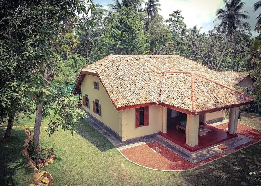 Galle District Ahangama Facade