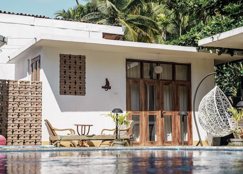 Galle District Ahangama Facade