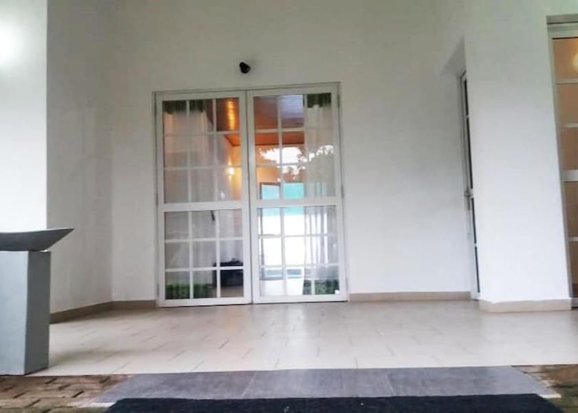 Gampaha District Negombo Exterior Detail