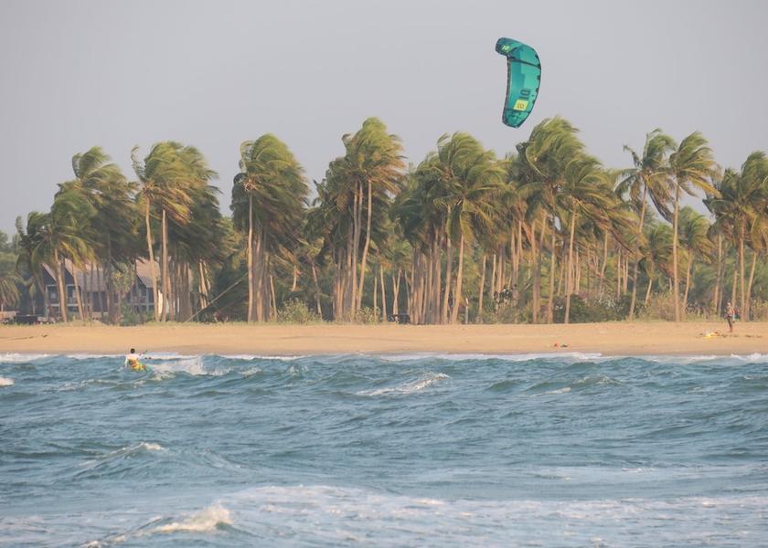 Puttalam District Kalpitiya Beach