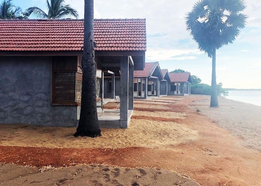 Puttalam District Kalpitiya Property Grounds