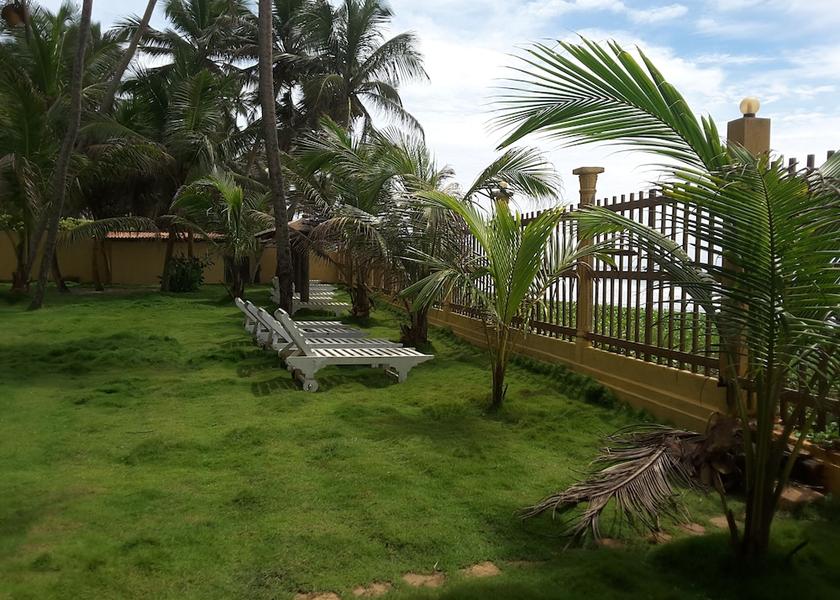 Galle District Boossa Property Grounds