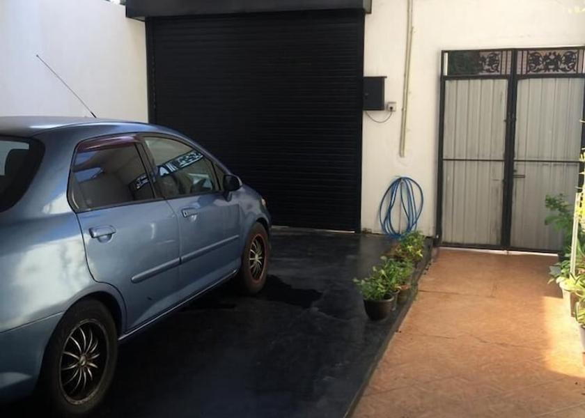 Colombo District Mount Lavinia Exterior Detail