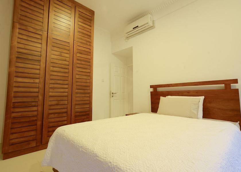 Colombo District Mount Lavinia Room