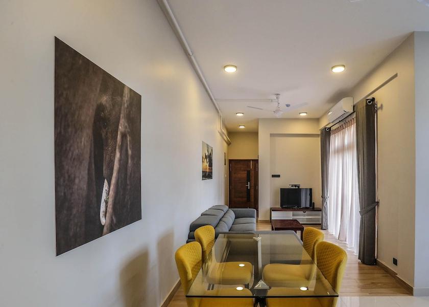 Western Province Mount Lavinia Lobby