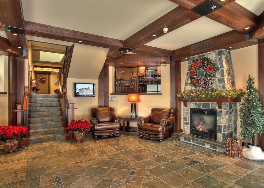 British Columbia Beaverdell Lobby