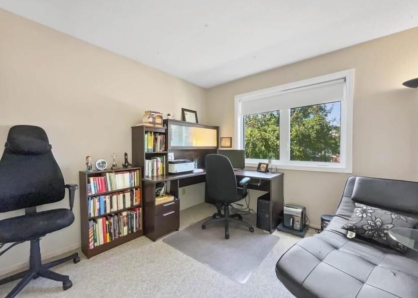 Ontario Ottawa Room