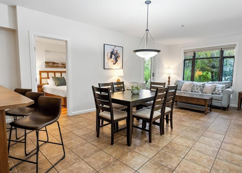 British Columbia Kelowna Interior Entrance