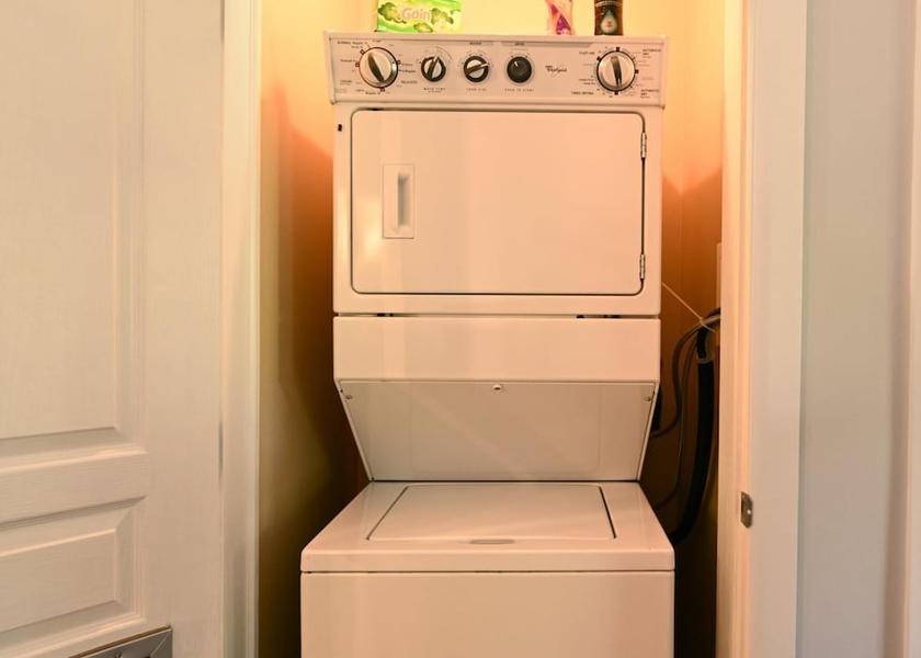 British Columbia Kelowna Interior Entrance