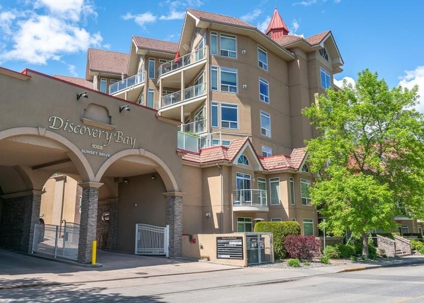 British Columbia Kelowna Exterior Detail