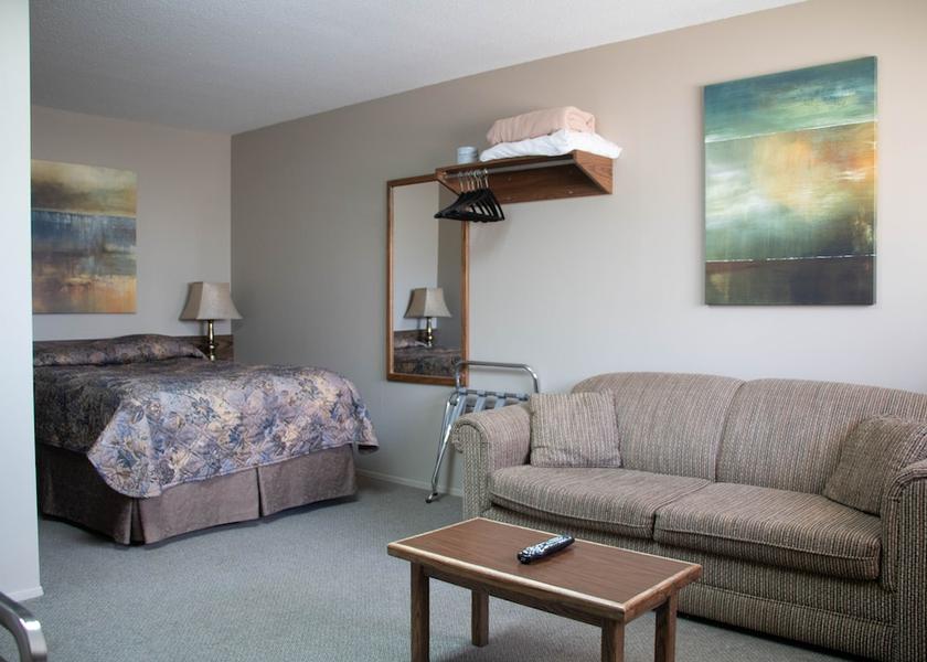 Saskatchewan Moose Jaw Room