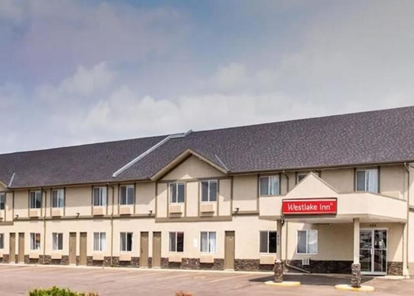 Alberta Strathmore Exterior Detail