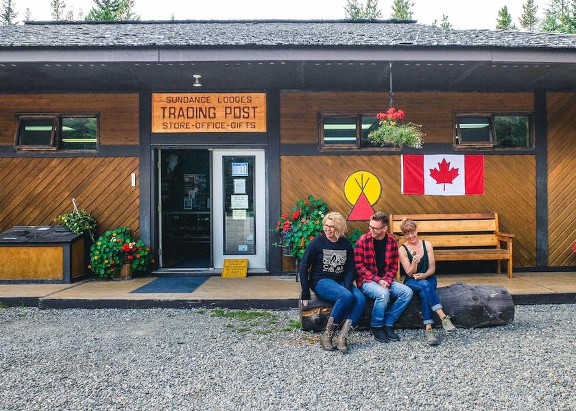 Alberta Kananaskis Facade