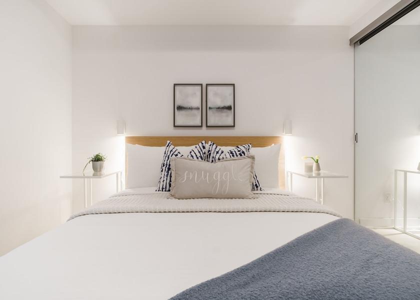 Ontario Toronto Room