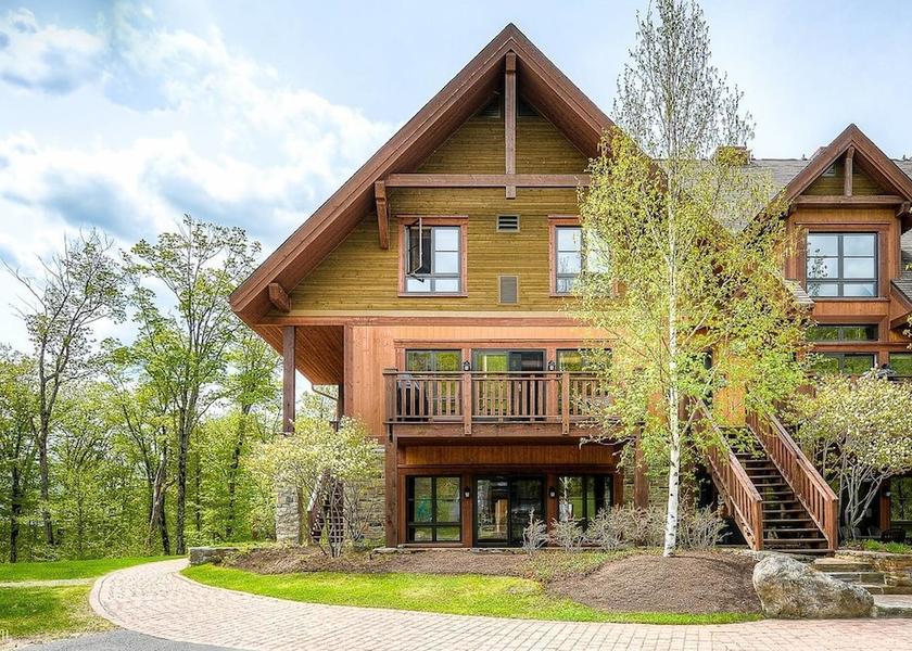 Quebec Mont-Tremblant Exterior Detail