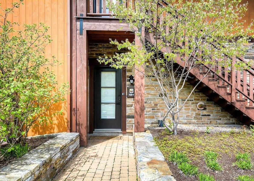 Quebec Mont-Tremblant Exterior Detail