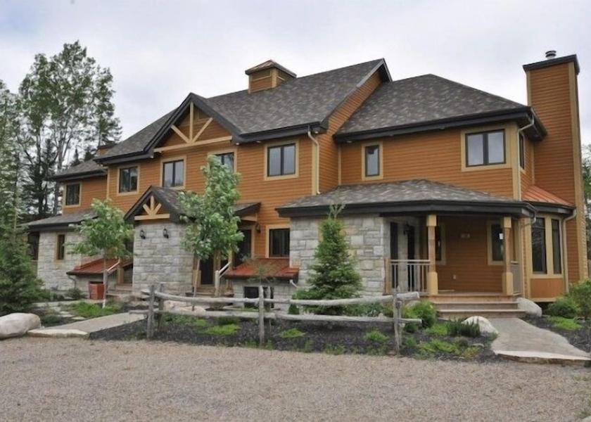 Quebec Mont-Tremblant Exterior Detail