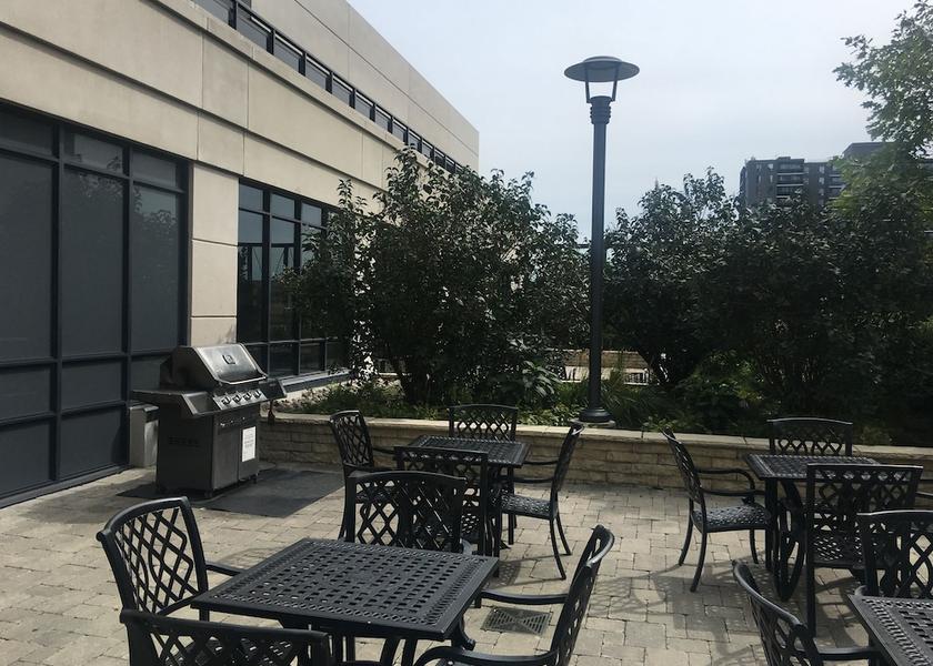 Ontario Mississauga Courtyard