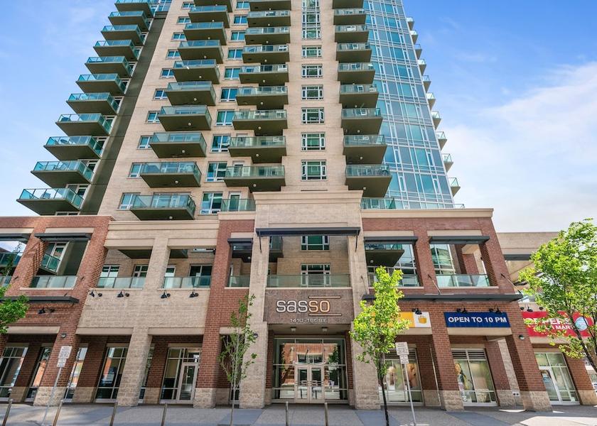 Alberta Calgary Entrance