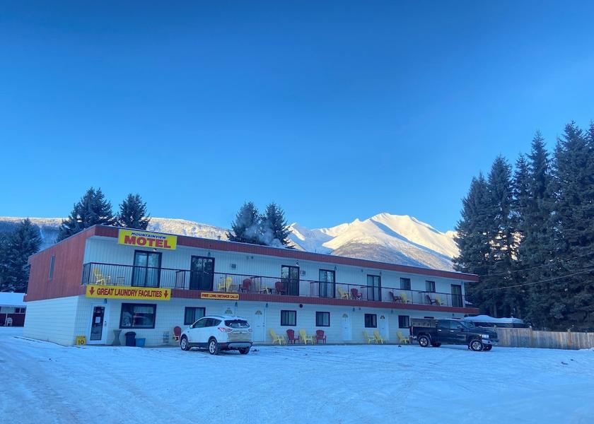 British Columbia Smithers Front of property