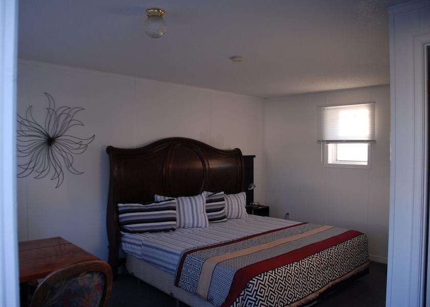 Nova Scotia Port Hawkesbury Room