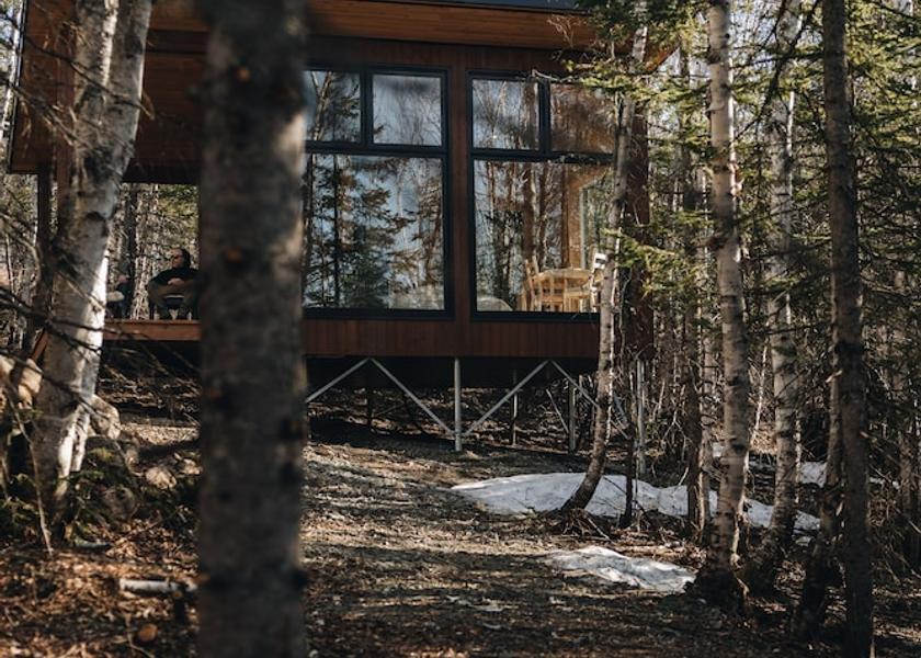 Quebec Baie-St-Paul Facade