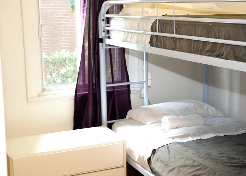 Quebec Montreal Room