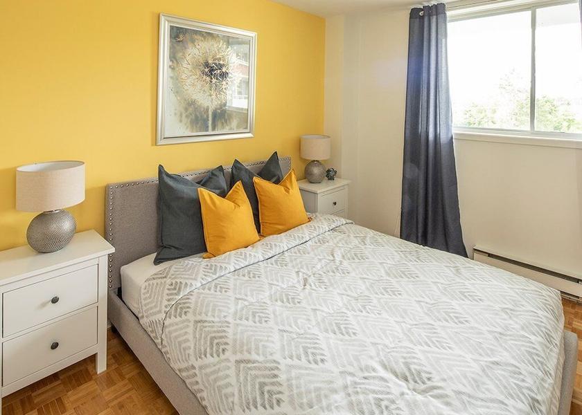 Quebec Montreal Room