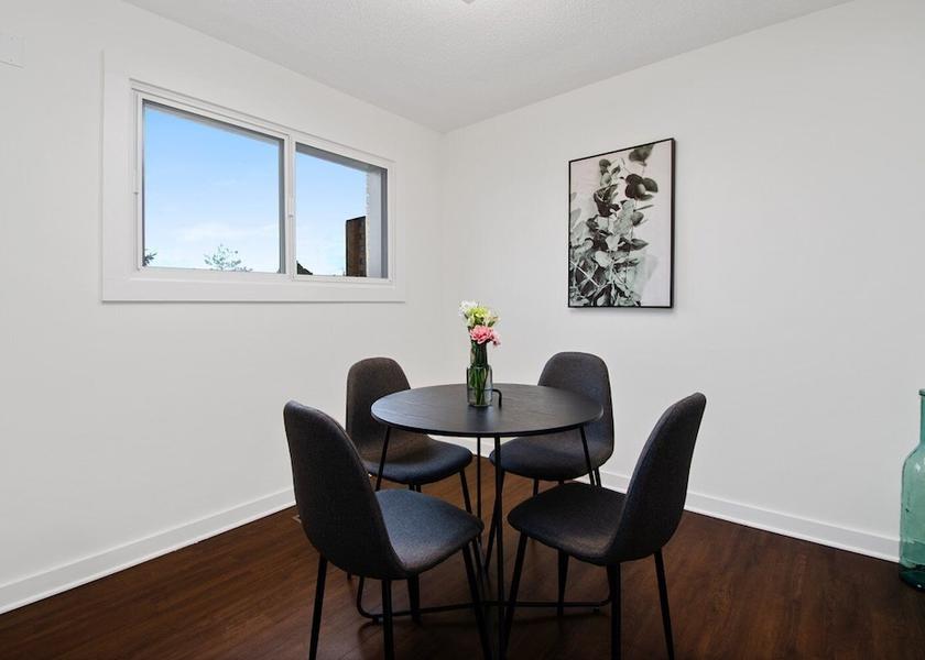 Quebec Montreal In-Room Dining