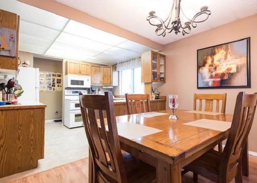 Yukon Whitehorse Kitchen