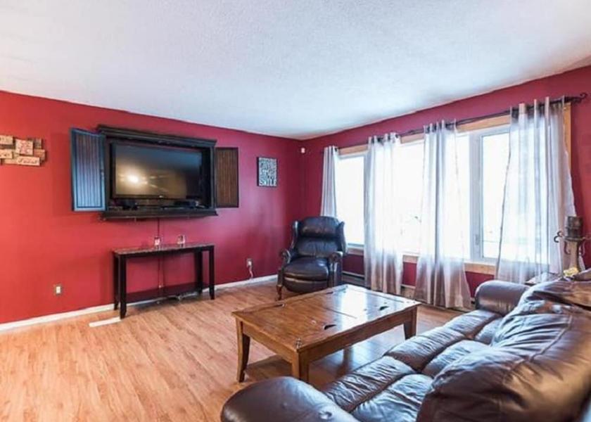 Yukon Whitehorse Living Area