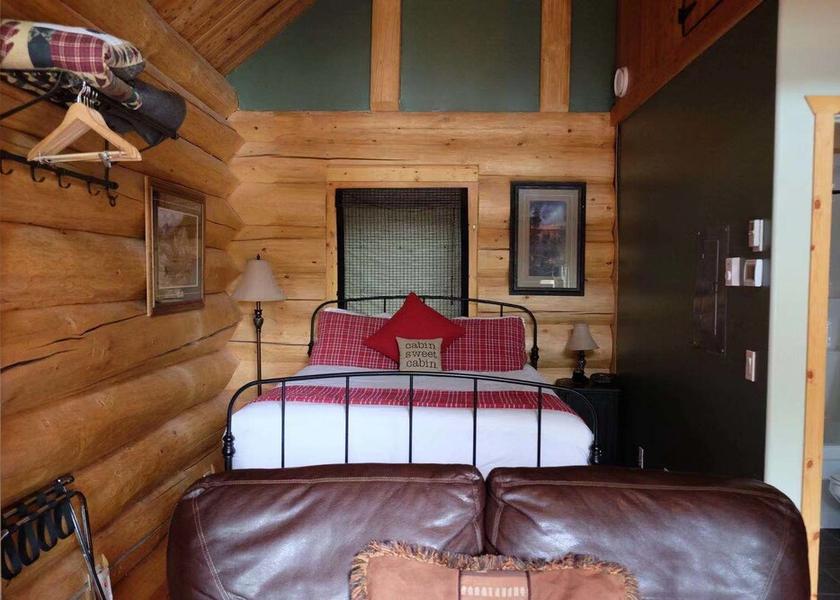 Yukon Whitehorse Room