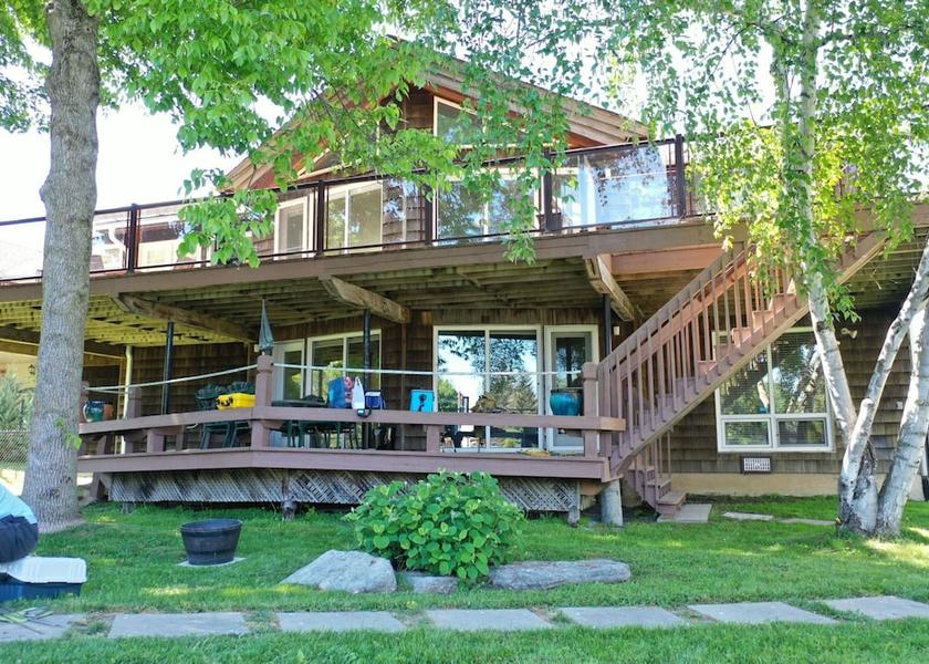 Ontario Ramara Exterior Detail