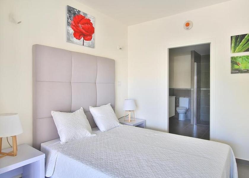 Quebec Rigaud Room
